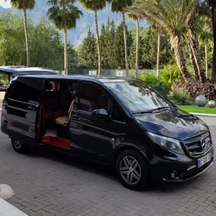 Mercedes Vito VIP 1 VIP Transfer Vehicle - Sedan